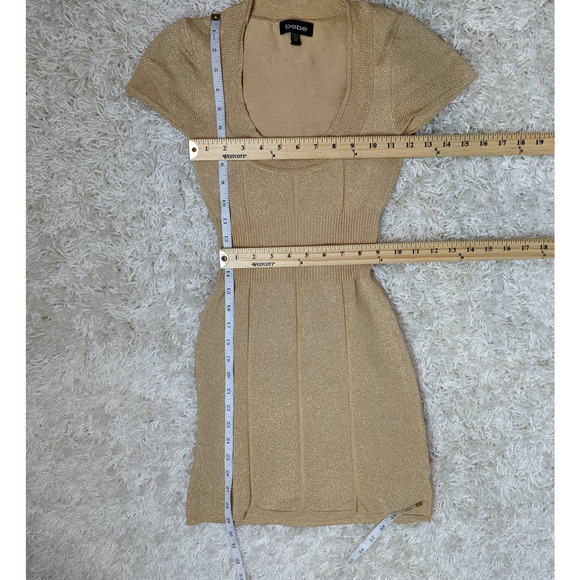 Elegant Gold Women's Dress - Picture 5 of 9